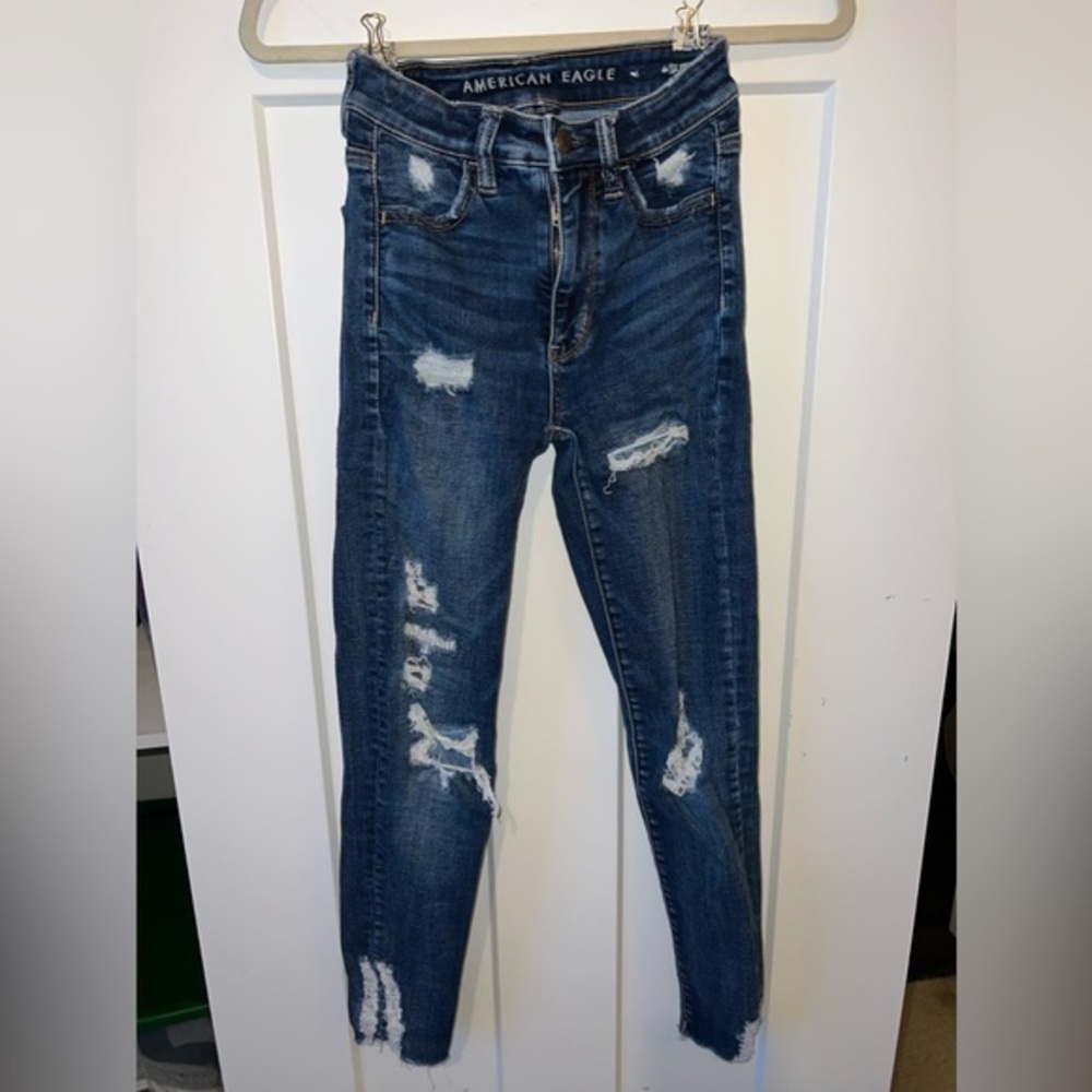 Distressed American Eagle Super High-Rise Jeggings